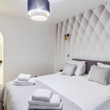 Jaliel 250 M2 - 12 Pers. Plein Coeur De * Cannes