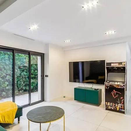 Jaliel 250 M2 - 12 Pers. Plein Coeur De